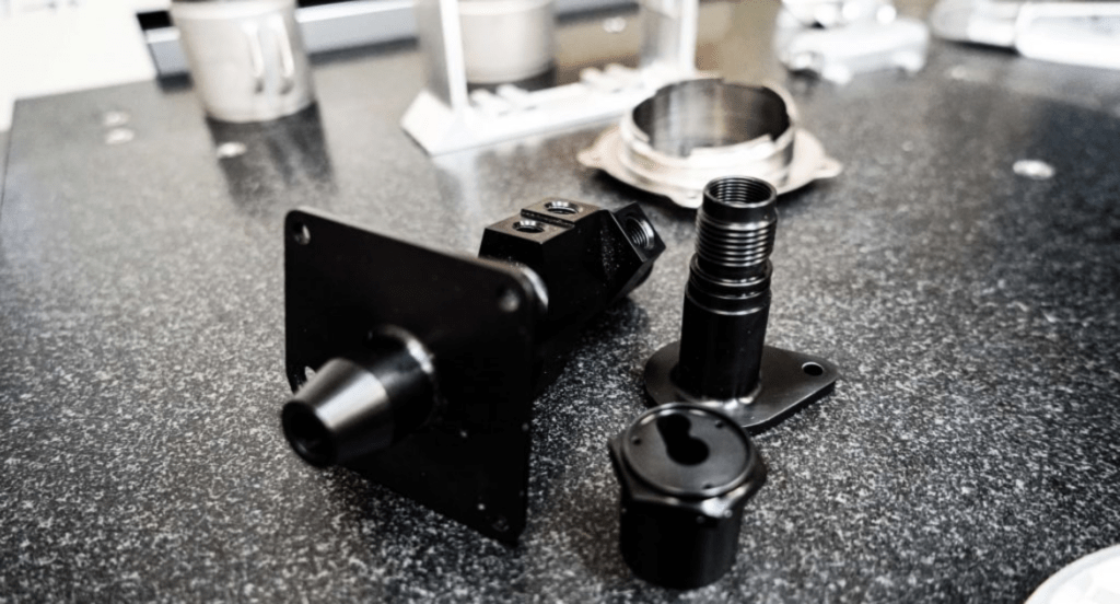 The Complete Guide to Chromic Acid Anodizing 6 The Complete Guide to Chromic Acid Anodizing 6